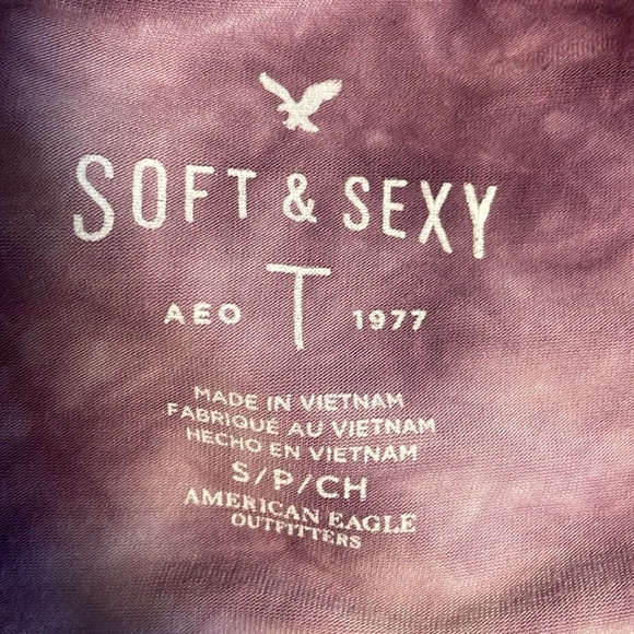 American Eagle Purple Tye Dyed Tshirt Size Small - Picture 5 of 5